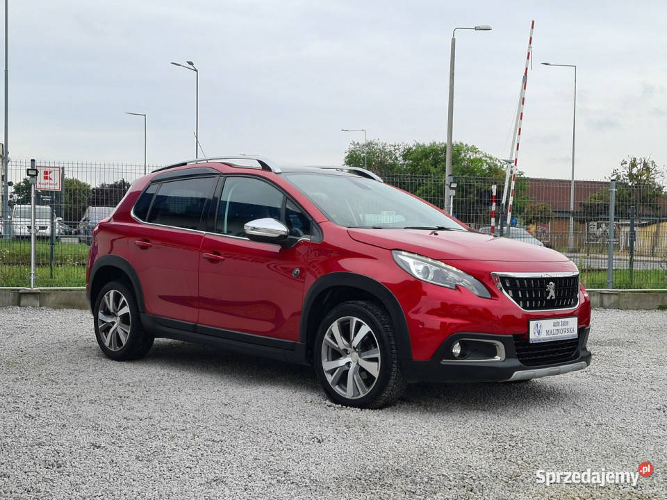 Peugeot 2008 SzklanyDach Navi PDC Kamera 2xPDC ESP