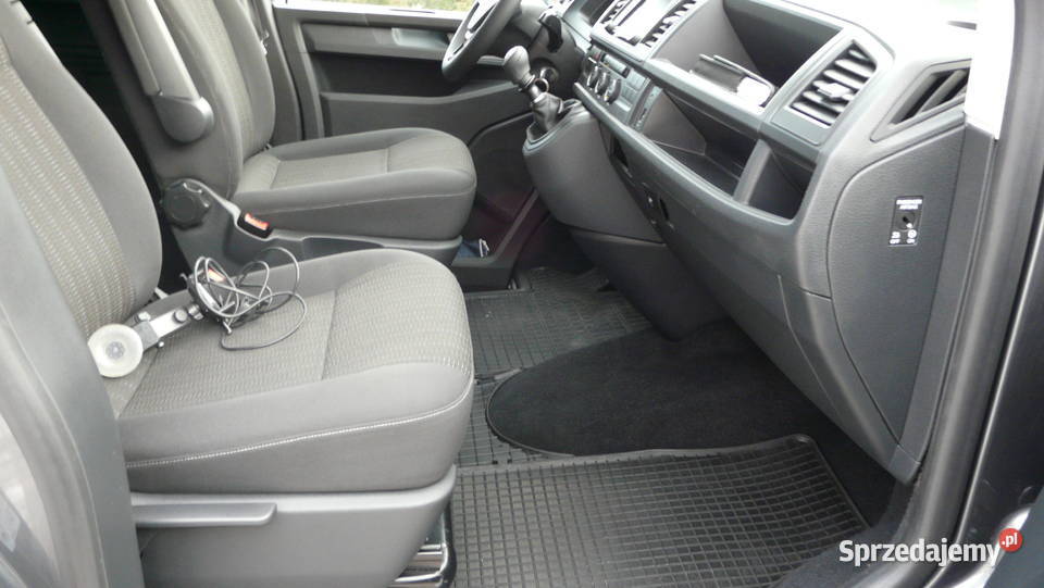 volkswagen T6 Carawelle 2017 r salon 1 aluminiowe felgi Rożdżałów