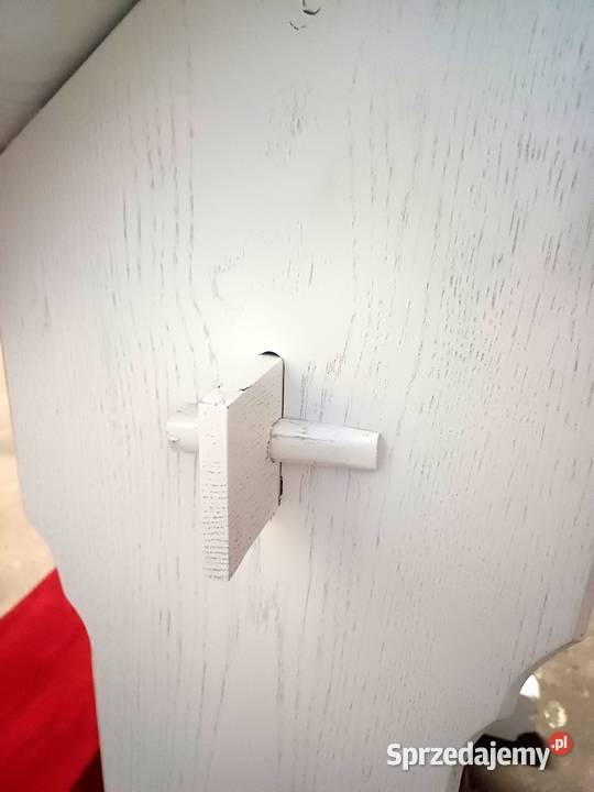 KLĘCZNIK MODLITEWNIK W STYLU NEOGOTYCKIM Suchorzew sprzedam