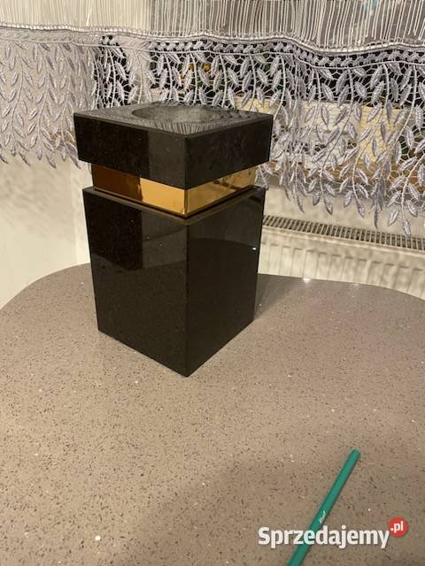 Wazon granitowy szwed Prusy