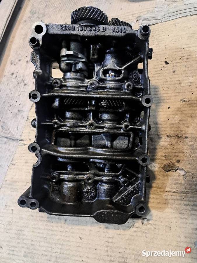 Pompa oleju 030103537B 20tdi