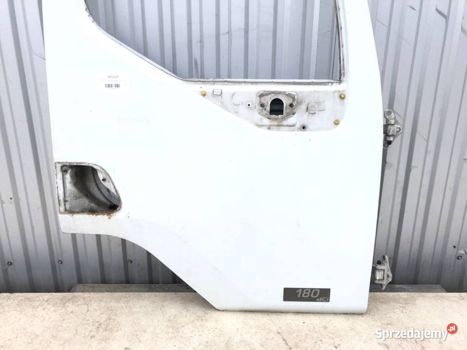 DRZWI PRAWE RENAULT TRUCKS MIDLUM Hatchback ciężarowe sprzedam