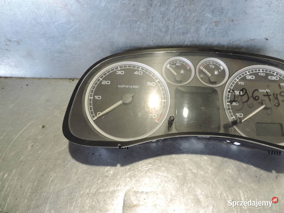 Licznik Obrotomierz Peugeot 307 16 16V
