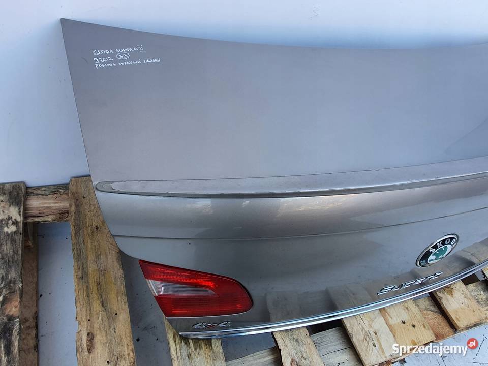 Skoda Superb II TYLNA KLAPA BAGAŻNIKA 9202 LF8H Janów