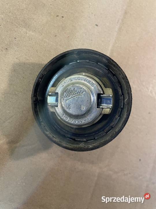 1404700005 korek włazu paliwa mercedes c e s Korki wlewu