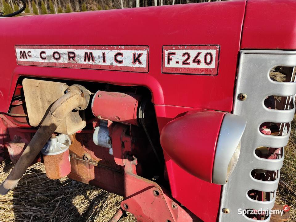 Traktor Ciągnik Sadowniczy Wąski McCormick MC Tymowa
