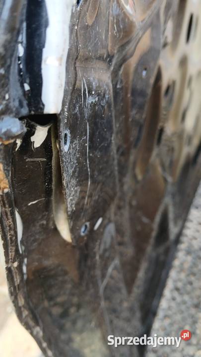 MERCEDES E KLASA W213 MASKA wielkopolskie Zbierkowo sprzedam