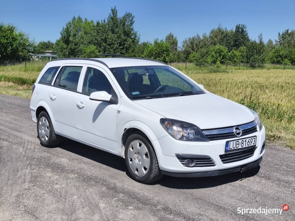 Opel Astra 2005 16 benzyna 238 przebiegu biały Łuków