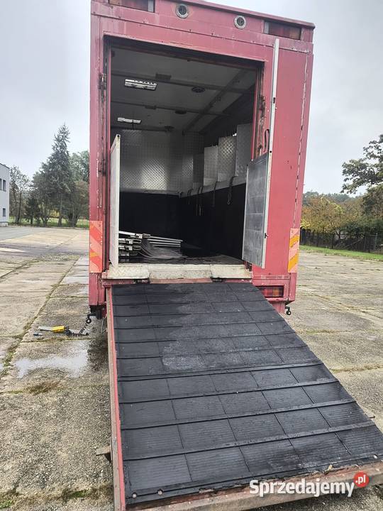 Koniowóz kabina sypialna Pozostałe Samochody ciężarowe Poznań