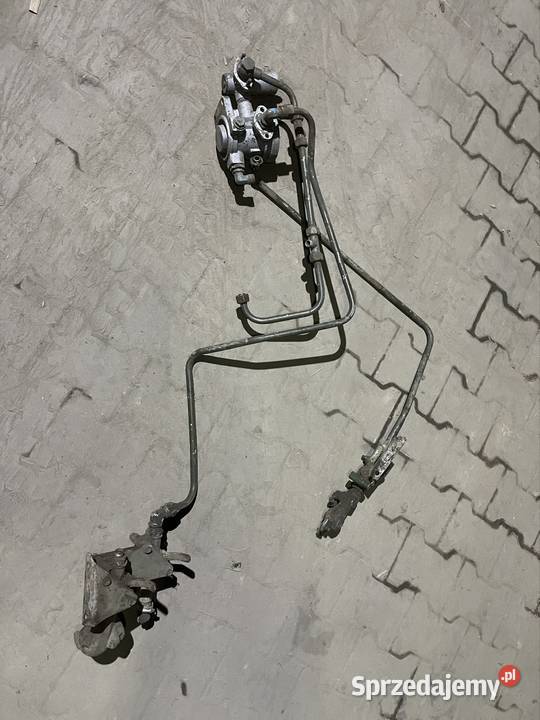 Układ hamulcowy dwuobwodowy zawór hamulca rurki Wieluń sprzedam