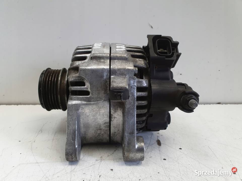 ALTERNATOR Hyundai i20 14 CRDI 373002A050 valeo Rudka