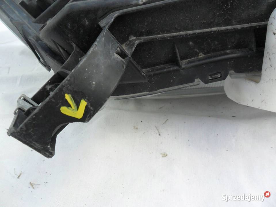 REFLEKTOR PRZÓD STRONA LEWA NISSAN NAVARA D23 sprzedam