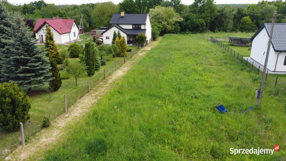 Działka budowlana 2000 m2 w Bronowicach gm Bronowice