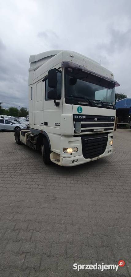 Syndyk sprzeda samochód specjalny pomoc drogowa Karczew