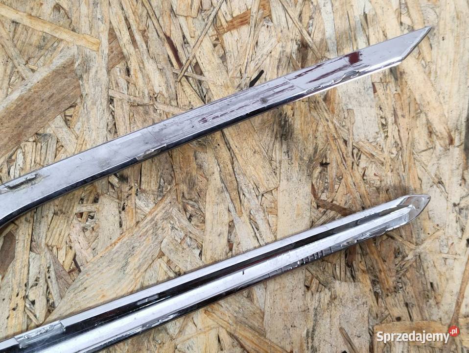 Ramka Kratka Halogenu Lewy Przód Volvo XC60 II Pleszew