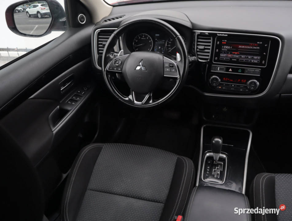 Mitsubishi Outlander 20 tempomat