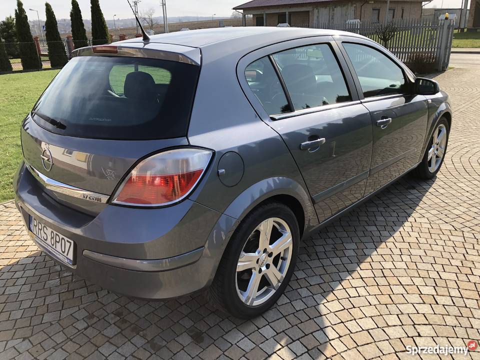 Opel Astra III H 17 Skóra Felgi Niski Profil 192000km Sędziszów Małopolski