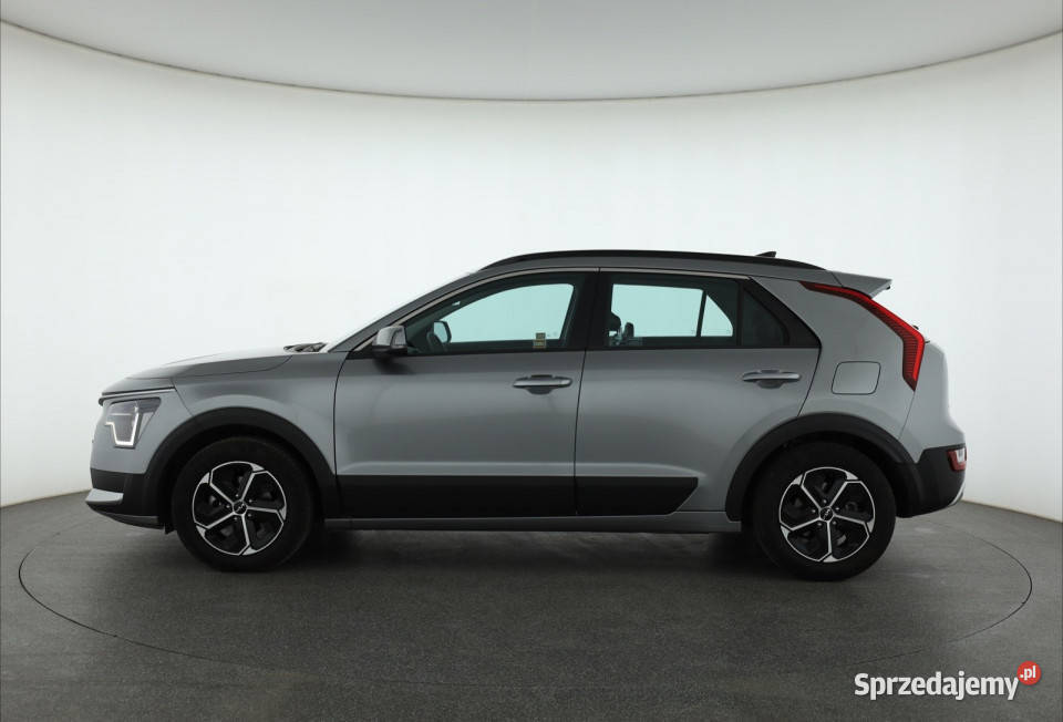 Kia Niro Hybrid Rok produkcji 2022 Piaseczno sprzedam