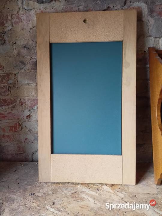 Wieszak na Ubrania Garderoba Lustro Gliwice