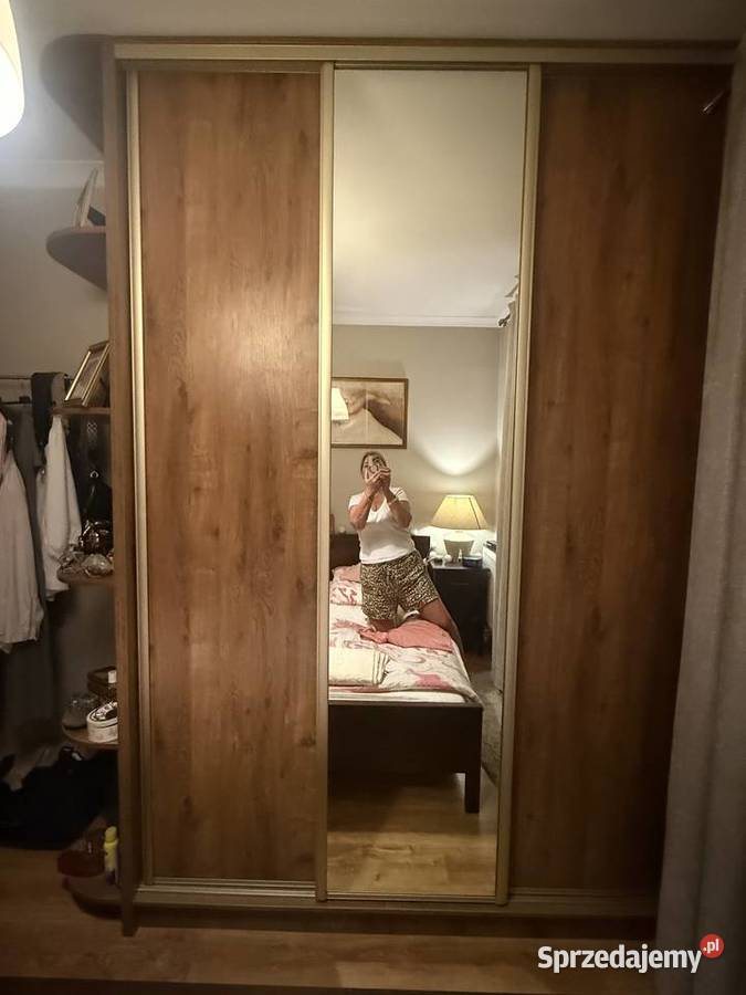 Szafa pod zabudiwę Szafy i garderoby Wawrów