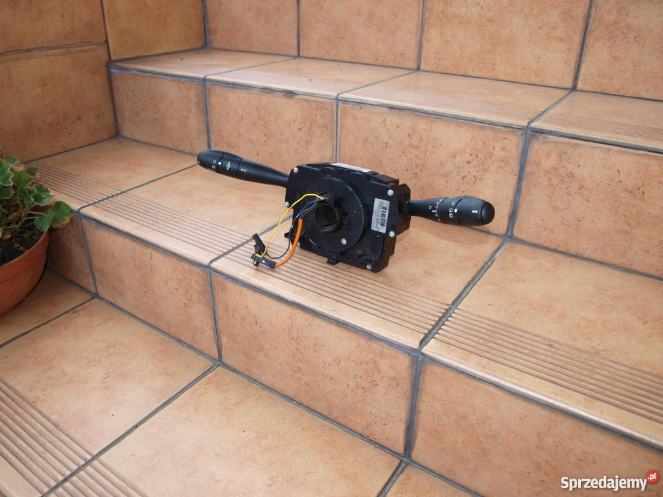 Peugeot 206307406Partner przełącznik wycieraczek Kalisz sprzedam