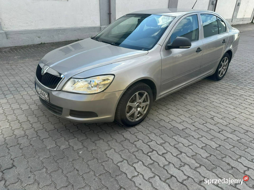 koda Octavia 16B gaz LPG Salon 102 Stan 2 KPL 102KM