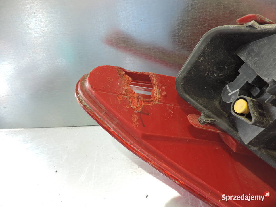 PEUGEOT 407 SW KOMBI LAMPA PRAWA TYLNA prawe małopolskie Nowy Sącz