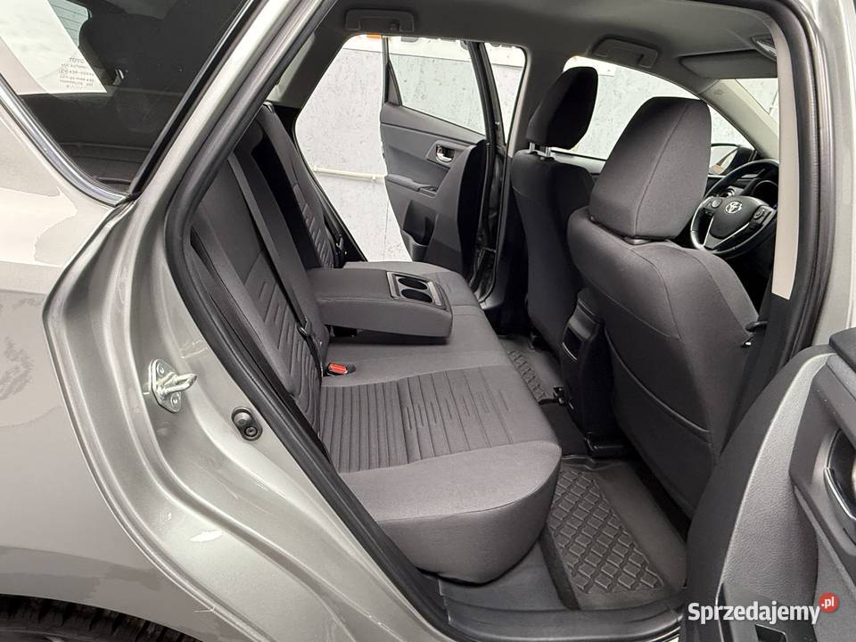 Toyota Auris 16 Benzyna AUTO Hatchback wielkopolskie Poznań
