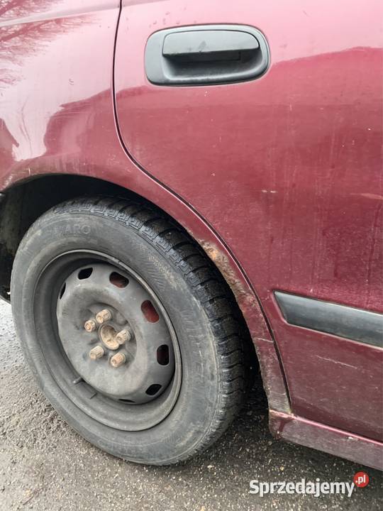 Toyota Carina 16 benzyna Klimatyzacja 420000km Biłgoraj sprzedam