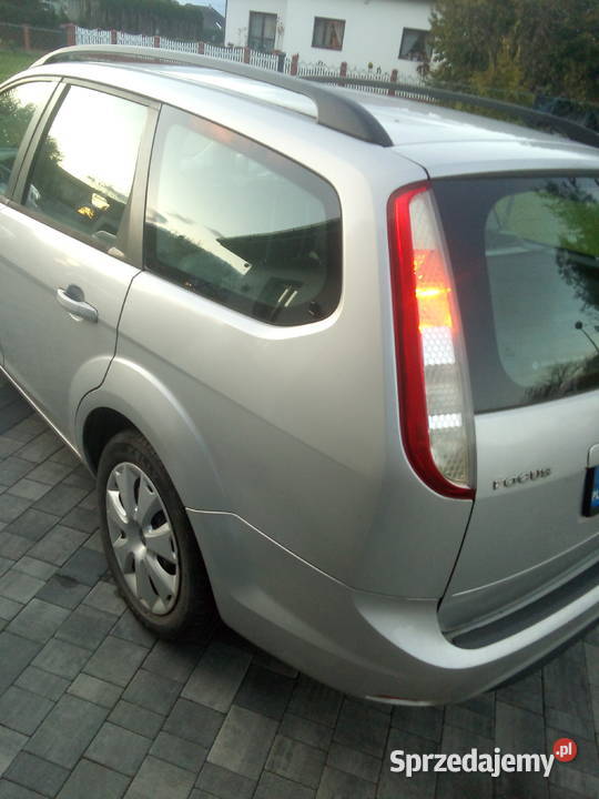 Ford Focus Kombi MKII LIFT 2010 srebrny Nowy Sącz