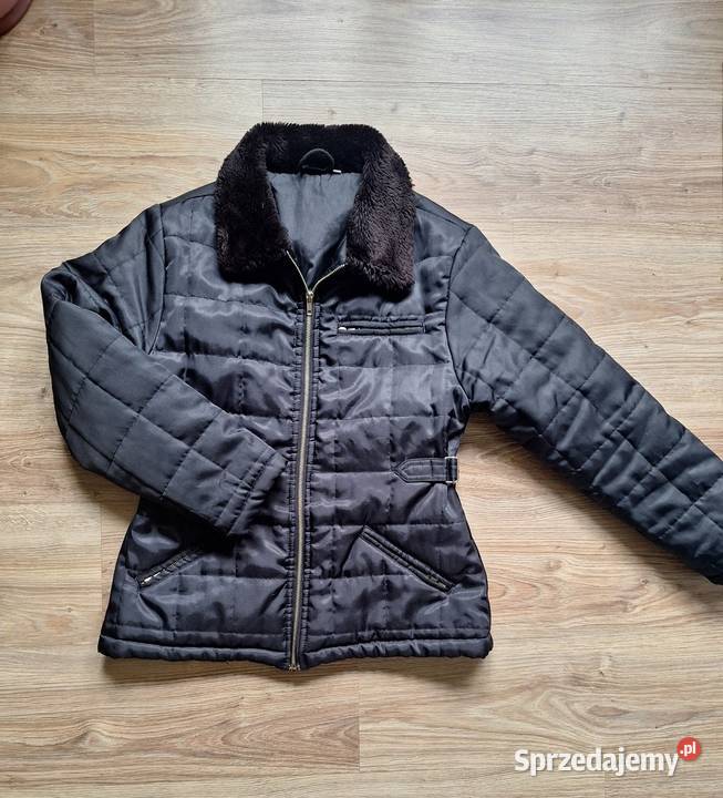Cudna czarna kurtka z futerkiem jesienna Kraków