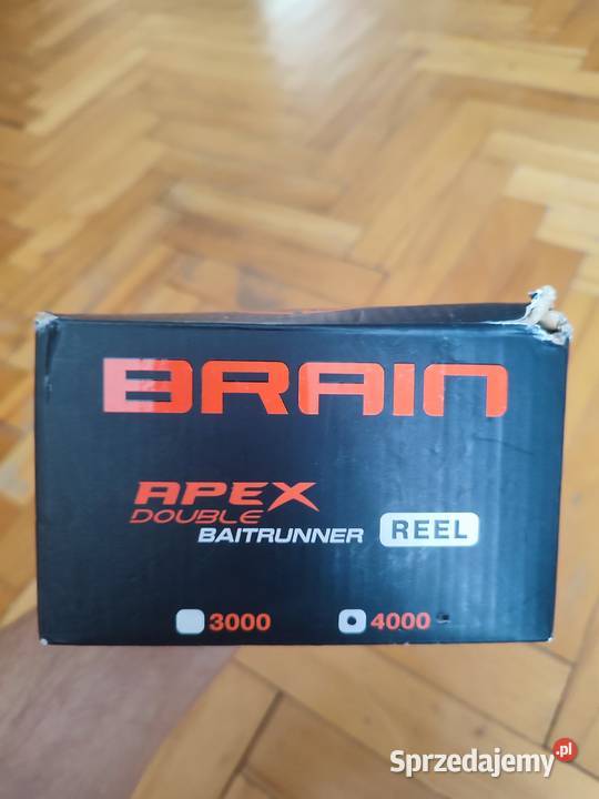 Kołowrotek Brain Apex Double Baitrunner z wolnym
