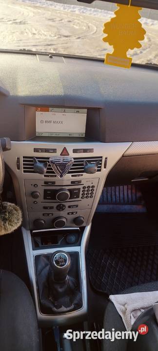 Sprzedam Opla Astrę Tomaszów Mazowiecki