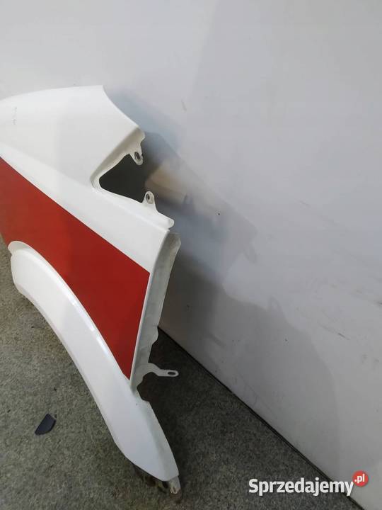 BŁOTNIK LEWY PRZÓD BIAŁY W906 MercedesBenz