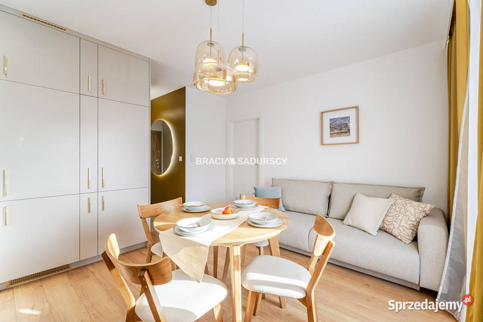 Mieszkanie na sprzedaż 372m2 2 pokoje Kraków Mieszkania