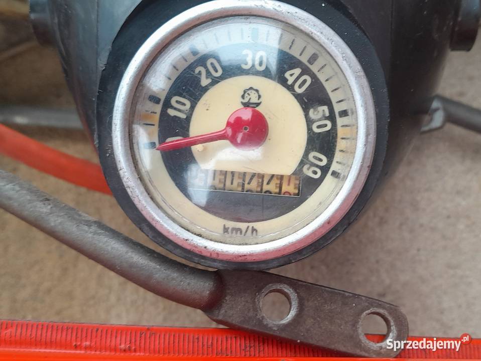 Silnik 010 romet pegaz 700 710 dezament