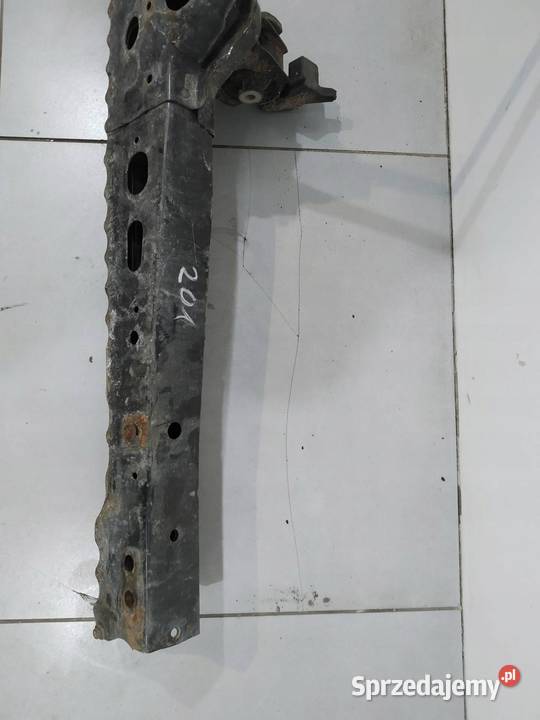 PAS PRZEDNI WZMOCNIENIE GÓRNE Toyota Auris II osobowe sprzedam