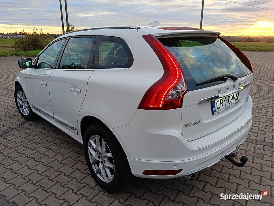 Volvo XC60 20d4 163 Manual Lift Rok produkcji 2013