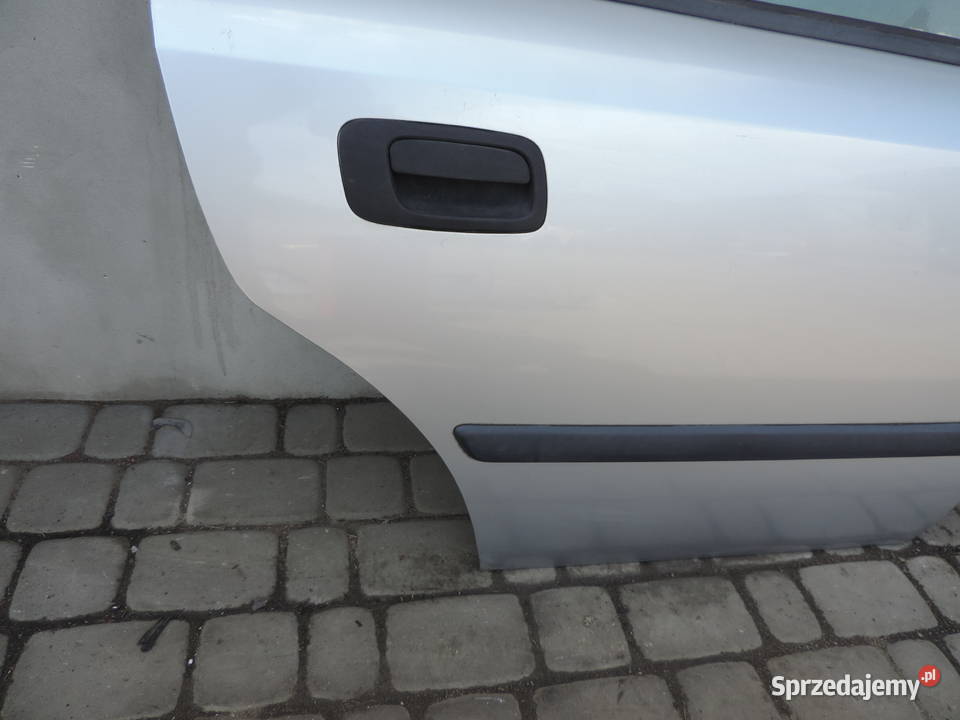 DRZWI PRAWE TYLNE OPEL ASTRA 2 G HB Z147 osobowe małopolskie Nowy Sącz