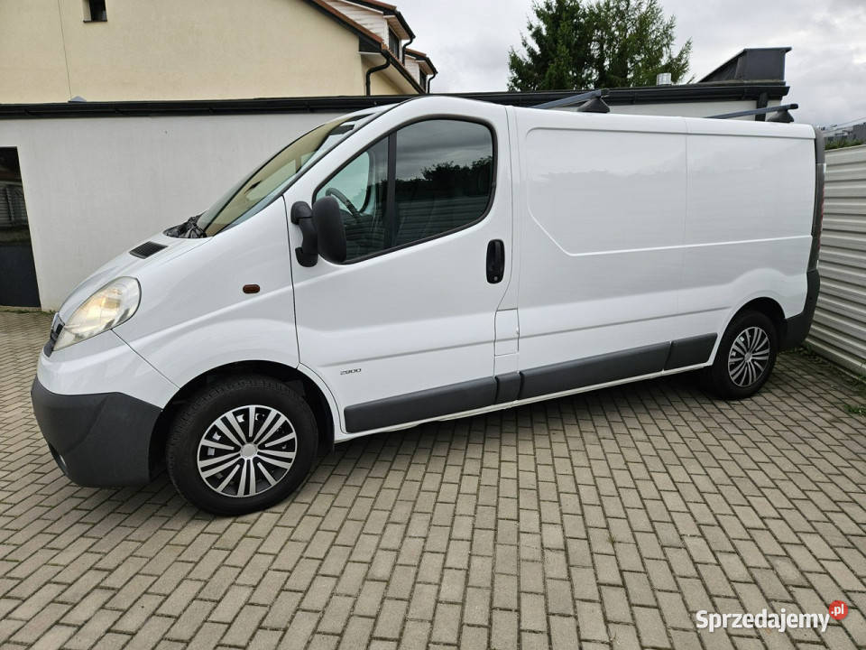 Opel Vivaro 20 CDTI 115 L2 LONG 1 właściciel sprzedam