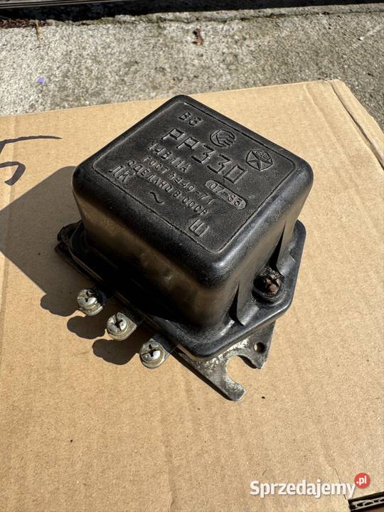 Oryginalny REGULATOR napięcia PP 330 12v URAL Opole