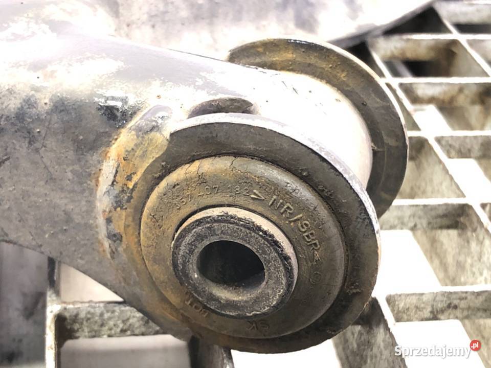 WAHACZ PRZÓD LEWY VW POLO V Hatchback PRZEDNI