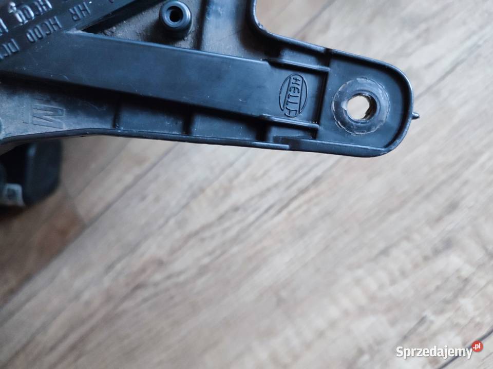 Lampy przednie opel astra H GM HELLA Włocławek