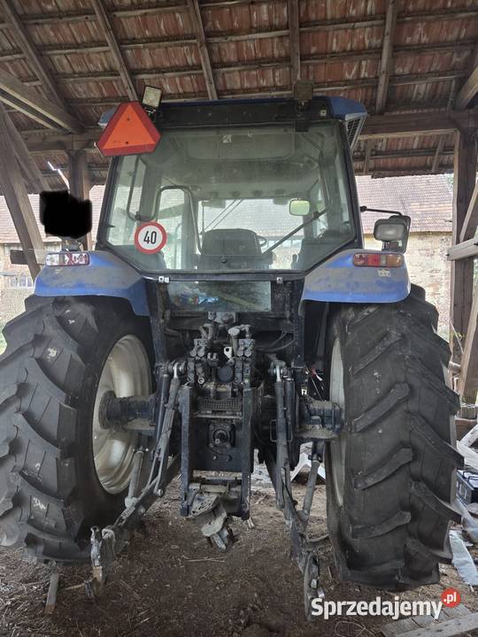 Sprzedam Ciągnik Holland ts115 Skrzynia biegów Manualna Oława