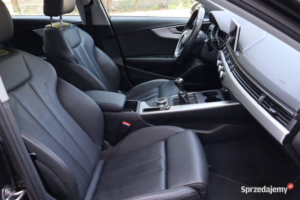 Audi A4 20 TDI czarny Zabrze