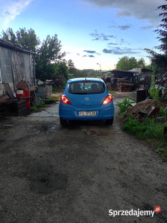 Opel Corsa 2007 12 benzyna Siennica Różana