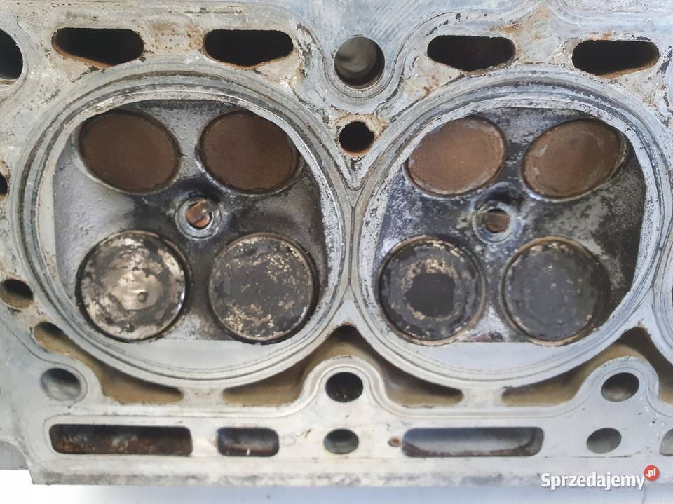 Renault Clio III 16 16V GŁOWICA CYLINDRÓW Rudka