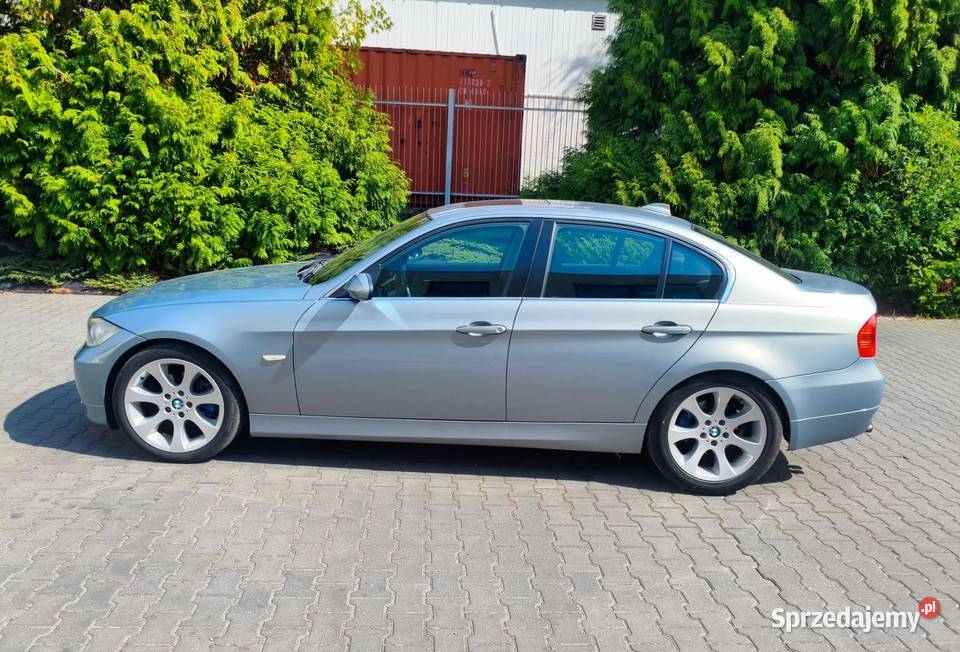 BMW E90 325I R6 LPG idrive grzane fotele PDC Seria 3