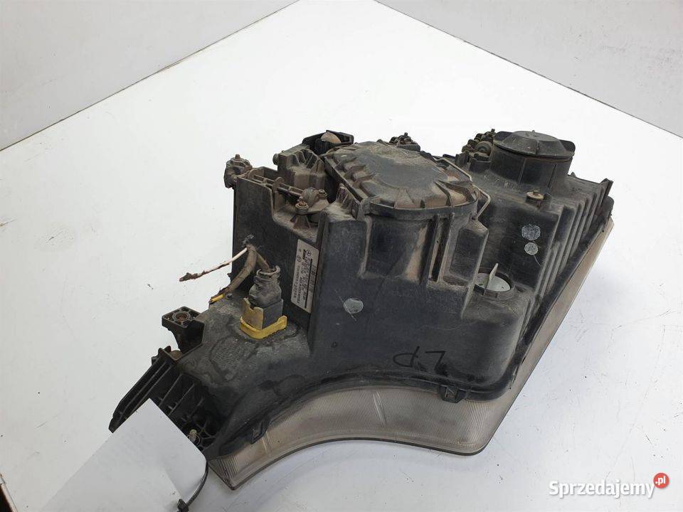 LAMPA LEWA PRZÓD MERCEDES ACTROS 1945 Pozostałe Lipno