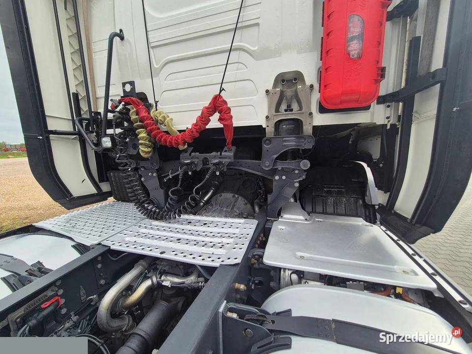 Scania S460 SUPER Highline Płaska Podłoga LED łódzkie